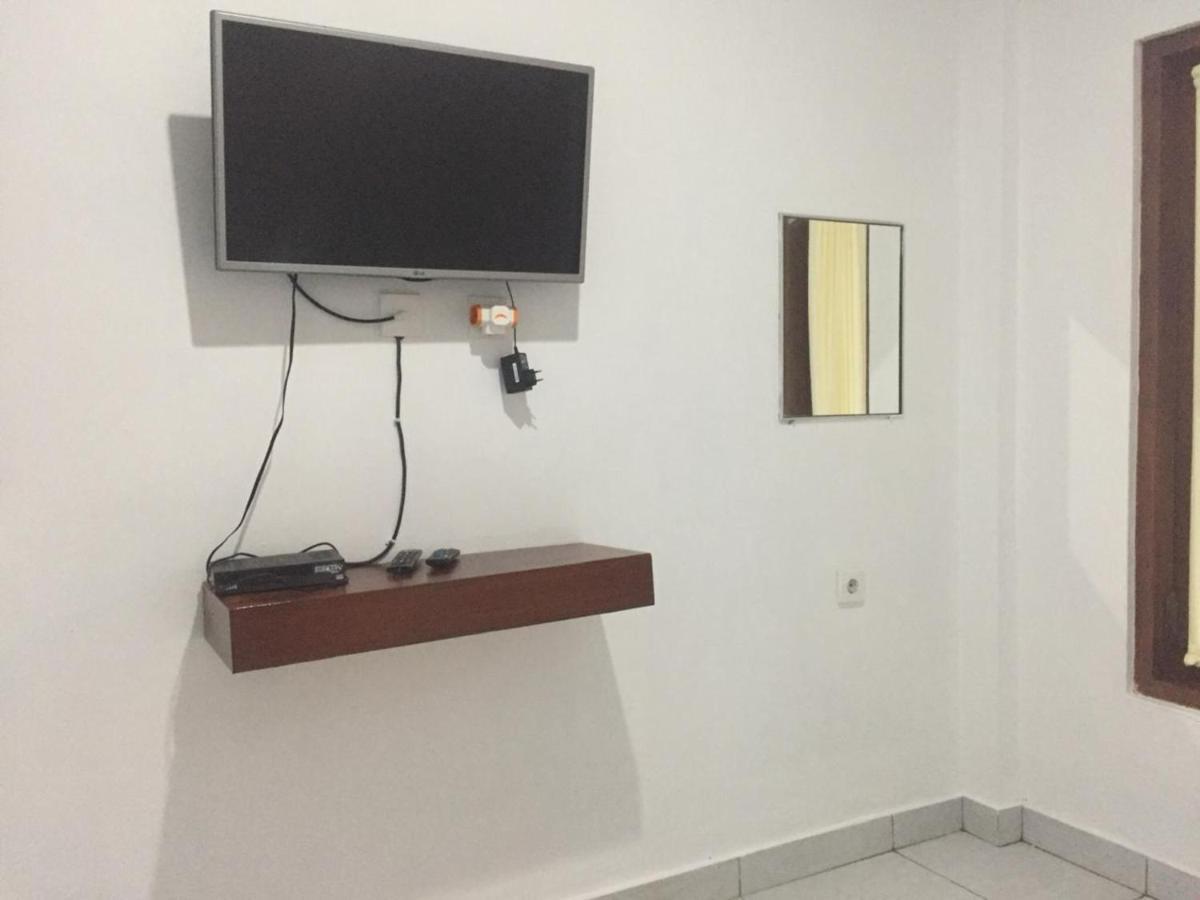 Pondok Sariqu Hotel Legian Esterno foto