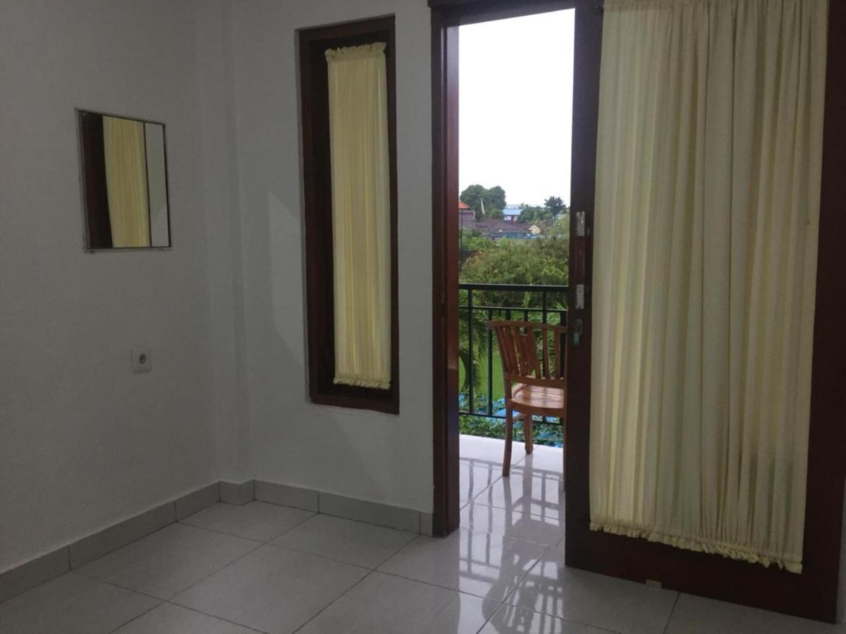 Pondok Sariqu Hotel Legian Esterno foto
